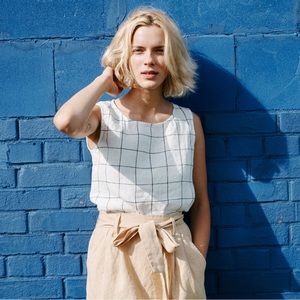 Not Perfect Linen Vienna Tank